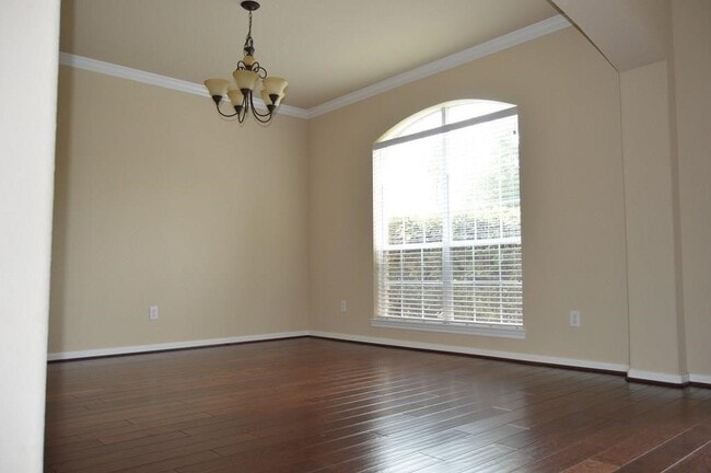 111 S Rocky Point Cir