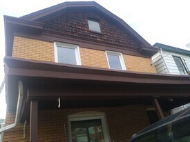 20 Beyrleye Ave in Pittsburgh, PA - Building Photo