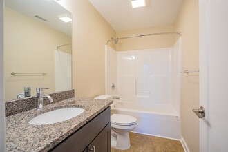 Park Lane Apartments in Charlottesville, VA - Building Photo - Interior Photo