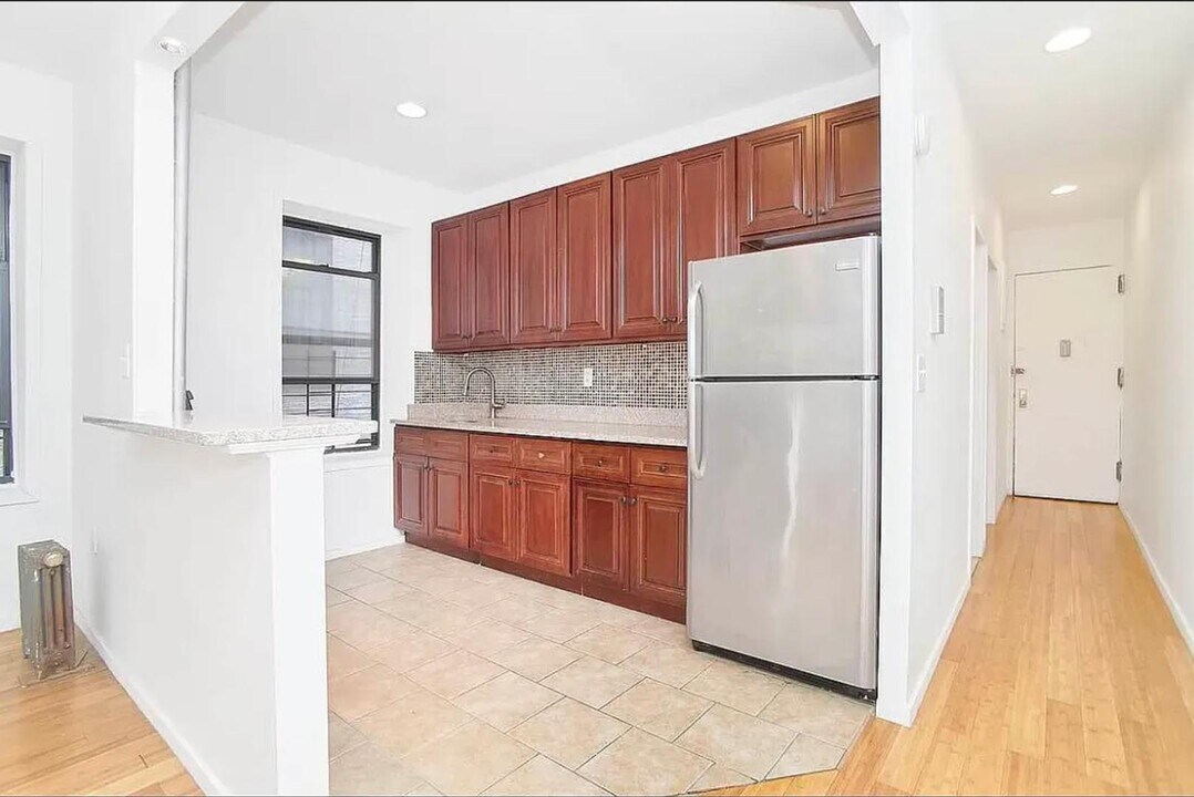 501 W 135th St in New York, NY - Building Photo