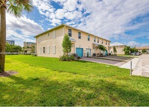 3932 Long Leaf Ln in Hollywood, FL - Building Photo - Building Photo