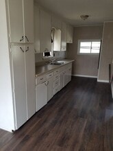 215 Cheyenne Ave in Bartlesville, OK - Building Photo - Building Photo