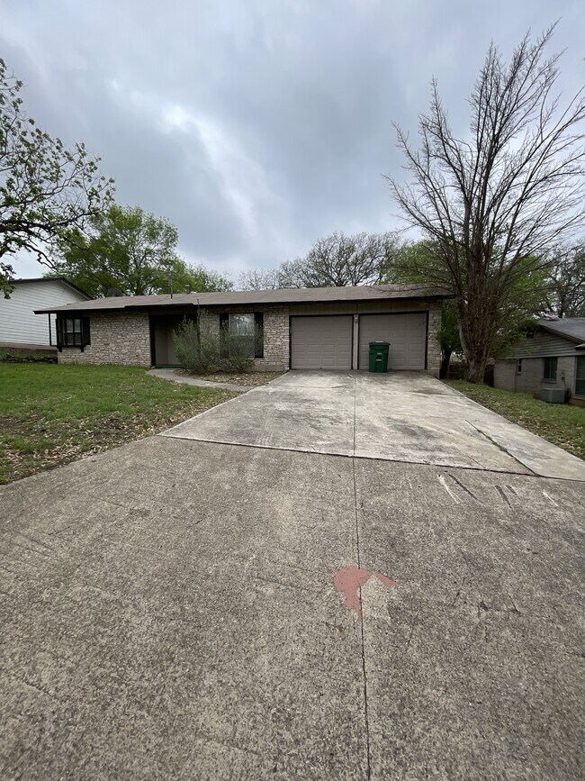 5538 Slattery in San Antonio, TX - Building Photo - Building Photo