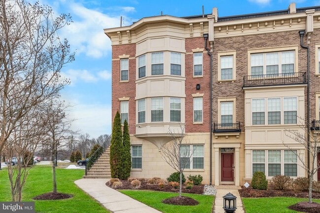 726 River Mist Dr in Oxon Hill, MD - Building Photo - Building Photo