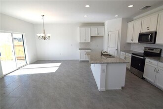 6705 Routenburn St in Austin, TX - Building Photo - Building Photo