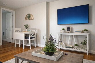 905 Hill St, Unit SI ID1397977P in Bristol, TN - Foto de edificio - Building Photo