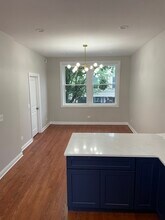 3218 W Lawrence Ave in Chicago, IL - Building Photo - Building Photo