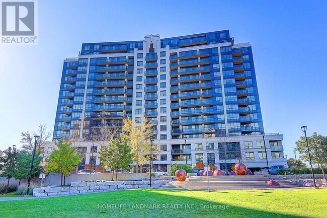 1070 Sheppard Ave W in Toronto, ON - Building Photo - Building Photo