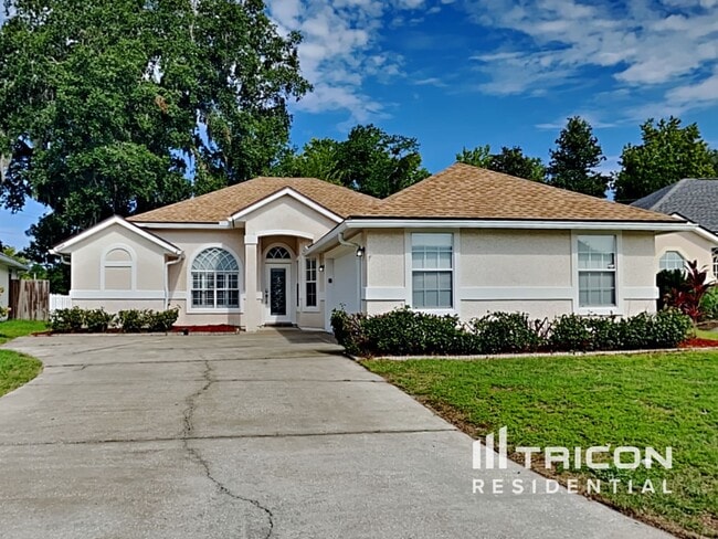 property at 2968 Majestic Oaks Ln