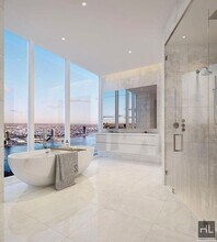 East 44th Street in New York, NY - Foto de edificio - Building Photo