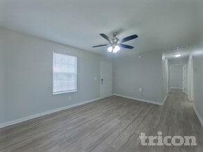 19 Sterling Ridge Ct in Columbia, SC - Foto de edificio - Building Photo