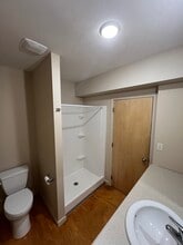 728 N Plum St in Hutchinson, KS - Building Photo - Building Photo