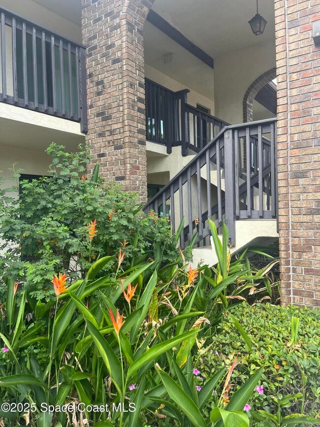 1515 Huntington Ln in Rockledge, FL - Foto de edificio - Building Photo