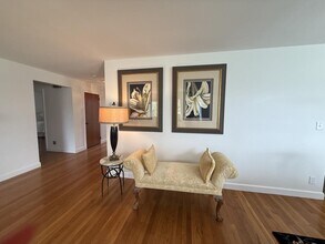 76 Borden Rd in Tiverton, RI - Building Photo - Building Photo