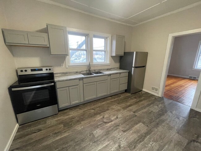 80 Pendleton St in Cortland, NY - Building Photo - Building Photo