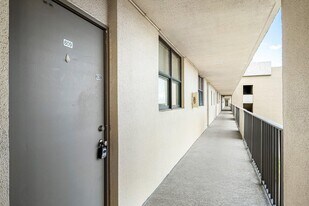 2400 Deer Creek Country Club Blvd in Deerfield Beach, FL - Building Photo