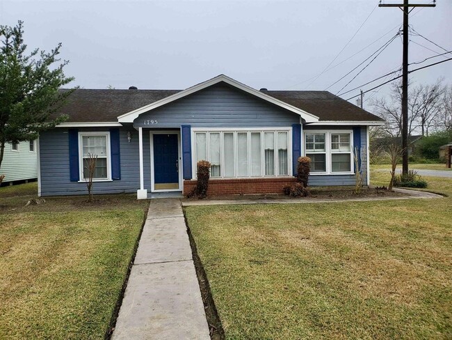 property at 1795 Euclid St