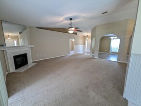 7570 Pepperwood St in Navarre, FL - Building Photo - Building Photo