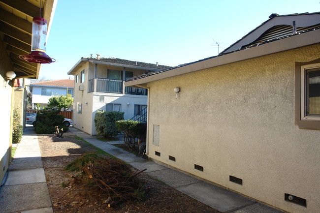 251 Washington St in Santa Clara, CA - Building Photo - Building Photo