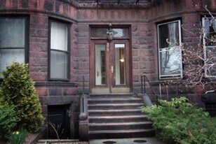 393 Commonwealth Ave, Unit 9 in Boston, MA - Building Photo