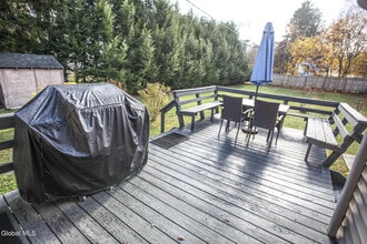 10 Newark St in Saratoga Springs, NY - Building Photo - Building Photo