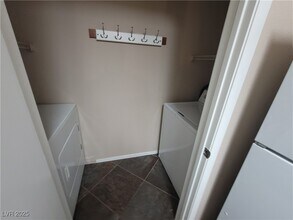 2300 E Silverado Ranch Blvd in Las Vegas, NV - Building Photo - Building Photo