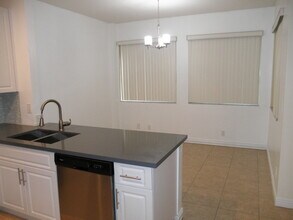 4381 Cotswold Hills Dr in Lake Worth Beach, FL - Building Photo - Building Photo