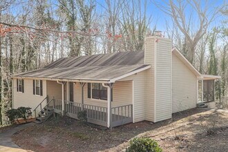 4035 N Quail Dr in Douglasville, GA - Building Photo - Building Photo