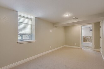 3334 W 37th Ave in Denver, CO - Foto de edificio - Building Photo