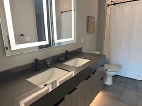 3475 Piedmont Rd NE in Atlanta, GA - Foto de edificio - Building Photo