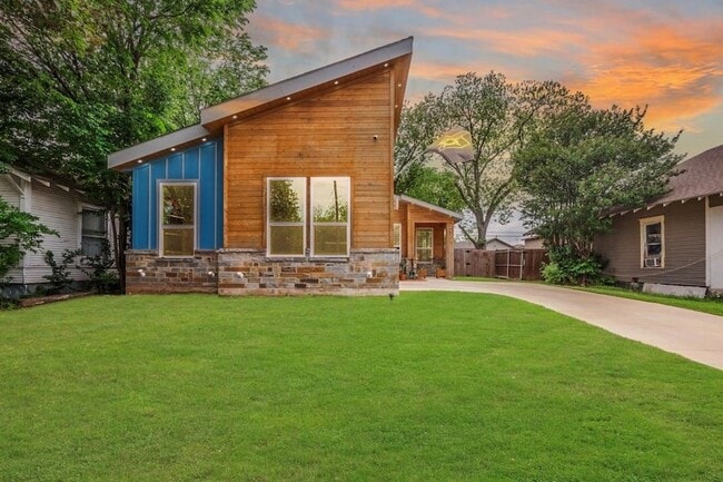 property at 2123 Ramsey Ave