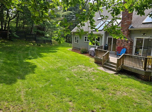162 E Emerson Rd in Lexington, MA - Building Photo - Building Photo