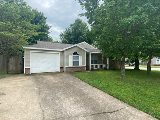 3251 W Woodfield Way in Fayetteville, AR - Building Photo - Building Photo