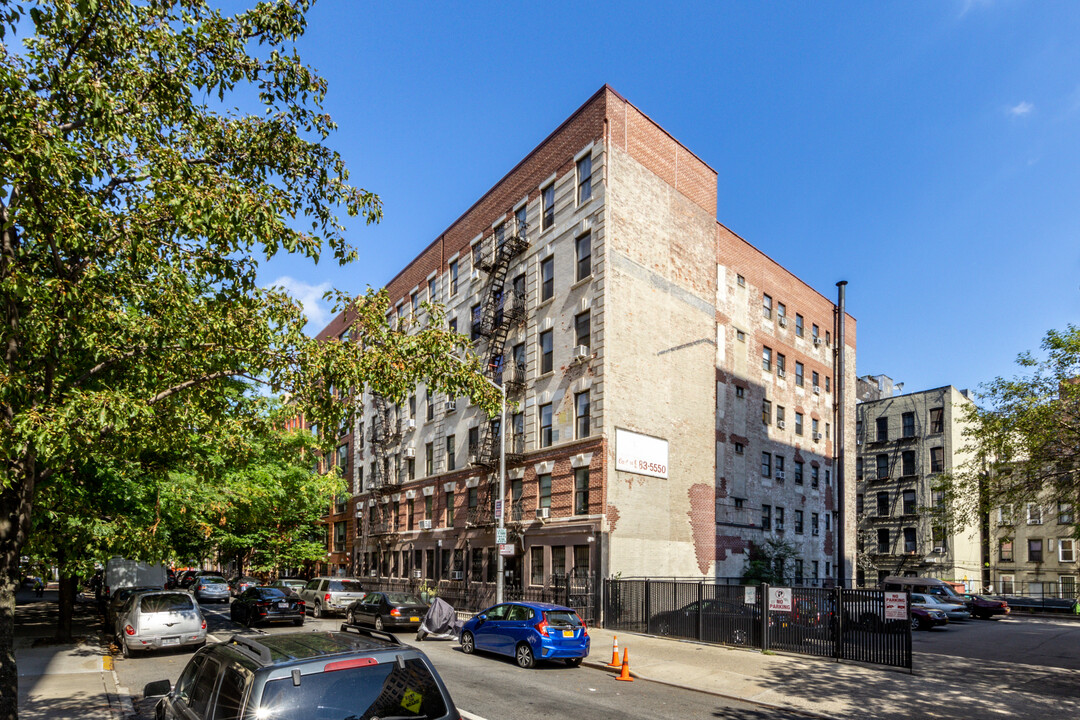 Renaissance East Condos in New York, NY - Building Photo