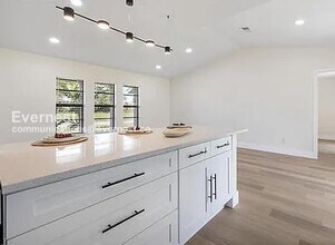 1304 SE 11th St in Cape Coral, FL - Building Photo - Building Photo