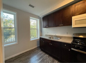 148 3rd St in Passaic, NJ - Building Photo - Building Photo