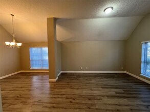 187 Sandpebble Dr in Spring, TX - Building Photo - Building Photo