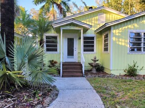1255 46th St in Sarasota, FL - Building Photo - Building Photo