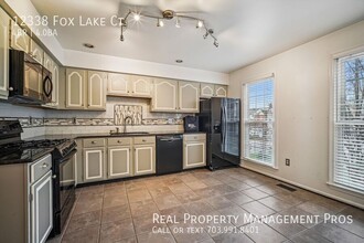 12338 Fox Lake Ct in Fairfax, VA - Building Photo - Building Photo