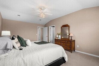 15557 Floyd St in Overland Park, KS - Building Photo - Building Photo