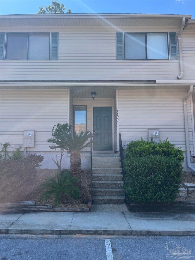 4277 Brookside Dr