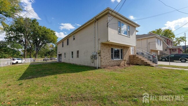 591 Cherry St in Elizabeth, NJ - Foto de edificio - Building Photo