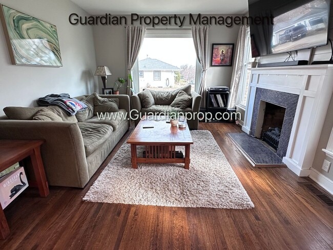 2700 Florida Ave S in Minneapolis, MN - Building Photo - Building Photo