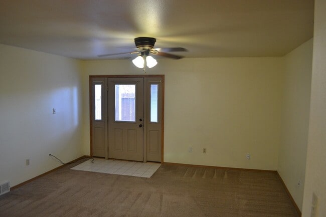 4425 Hunting Meadows Cir in Colorado Springs, CO - Building Photo - Building Photo