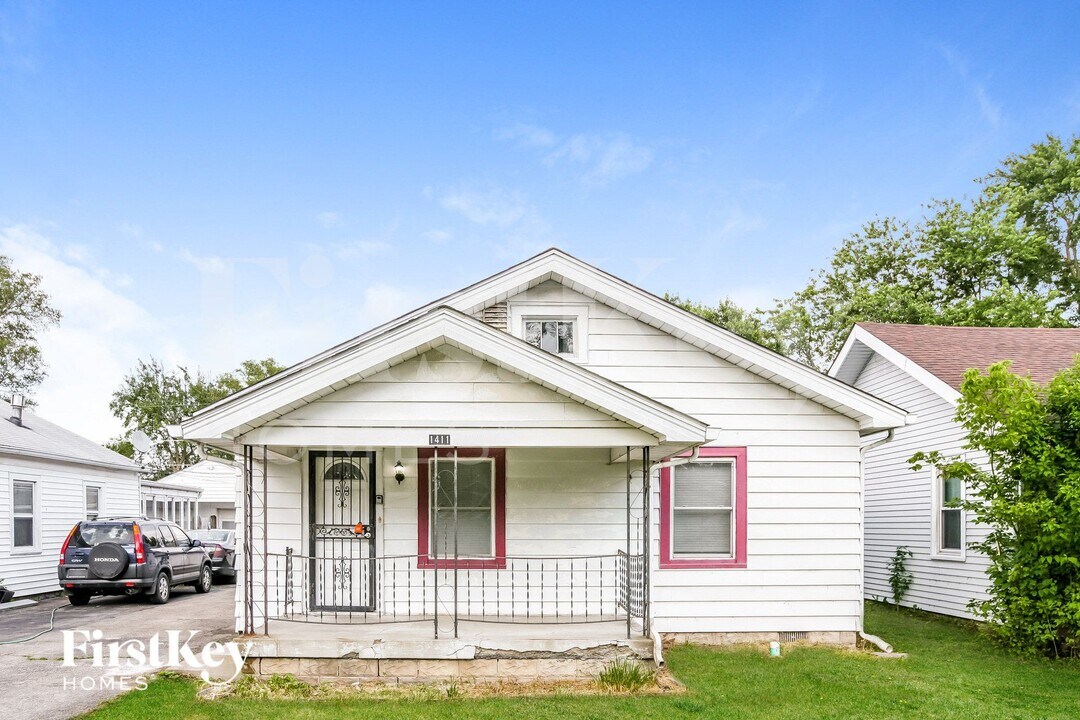 1411 Lindley Ave in Indianapolis, IN - Foto de edificio