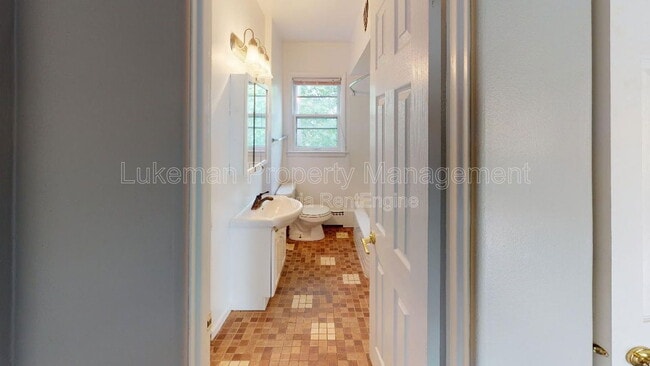 3729-3731 Oakland Dr in Kalamazoo, MI - Building Photo - Building Photo