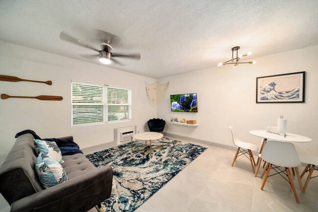 820 NE 14th Ave, Unit SI ID1369638P