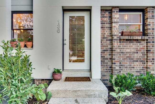 940 Gale Ln in Nashville, TN - Building Photo - Building Photo