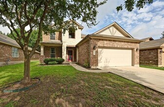 808 Middle Creek Dr in Buda, TX - Building Photo - Building Photo