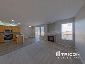 1121 SE Clark Ave in Battle Ground, WA - Building Photo - Building Photo